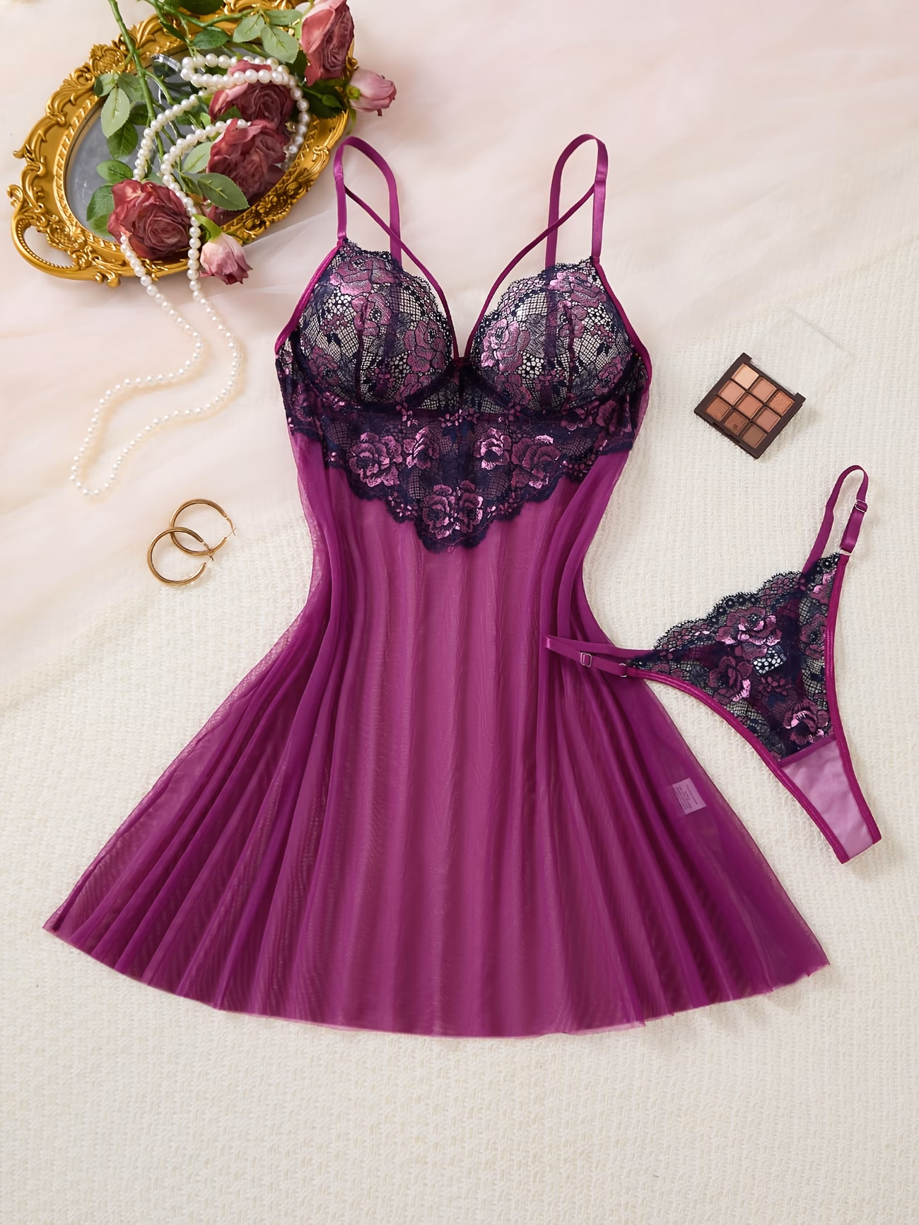 Camisón corto sexy morado, vestido de lencería sexy transparente con bajo en A, espalda descubierta con corte en V profundo, tirantes finos, bordado de rosas en encaje, ropa de noche sexy y atractiva